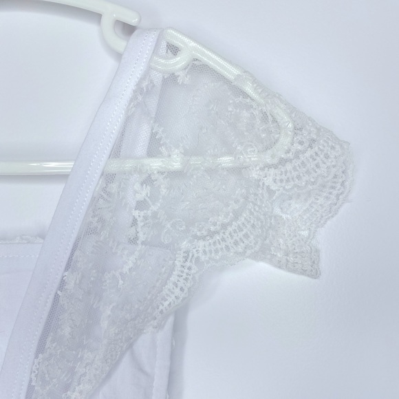 NWT Lace Romper - Picture 5 of 6